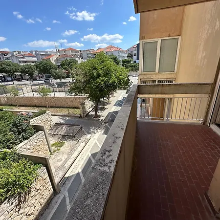 Sunshine Apartment